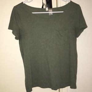 H&M olive green shirt